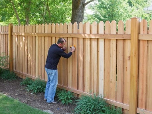 8 steps to Install a Privacy Fence with PATAVIN Modular Fence End Post Kit